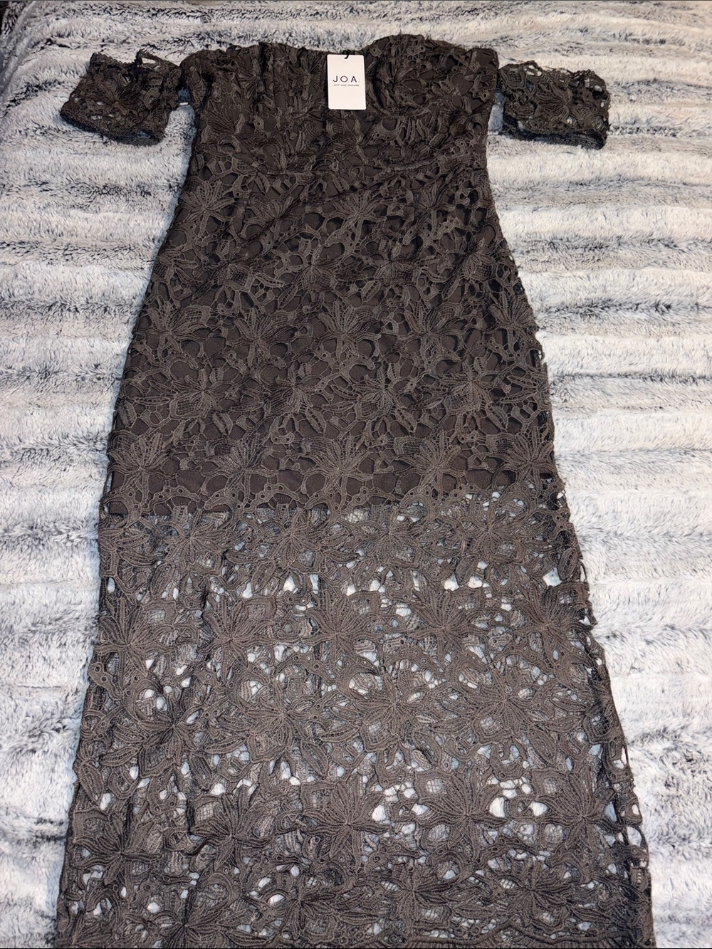 NWT J.O.A. Black Floral Lace Off-Shoulder Midi Dress
